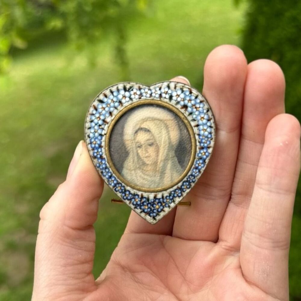 Vintage Italian Florentine Micro Mosaics Miniature Heart Shaped Photo Holder